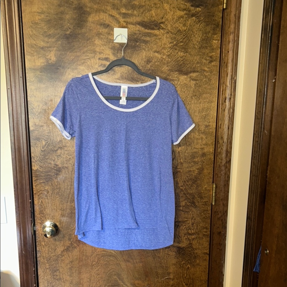LuLaRoe Tee Shirt